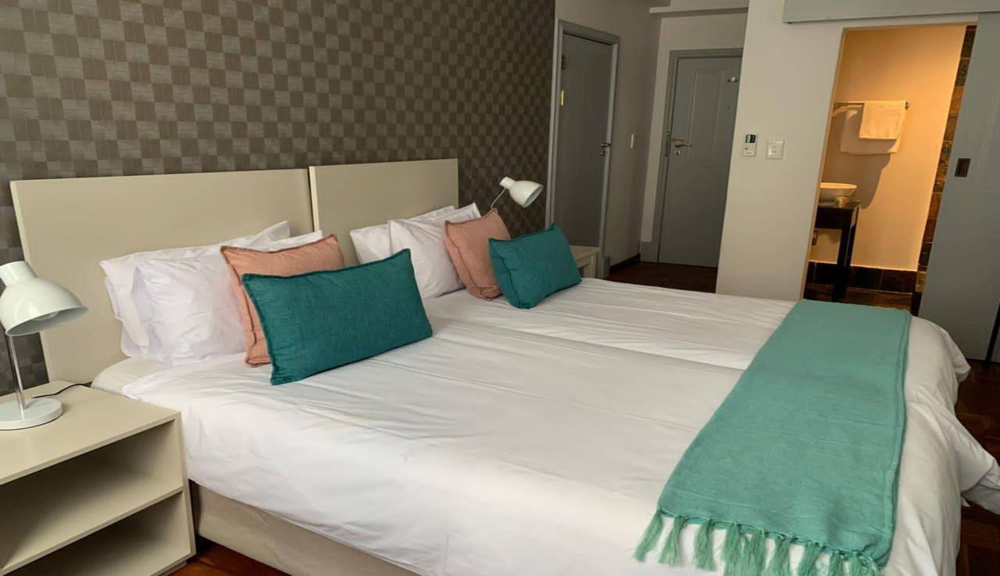 Cape Diamond Boutique Hotel 3*