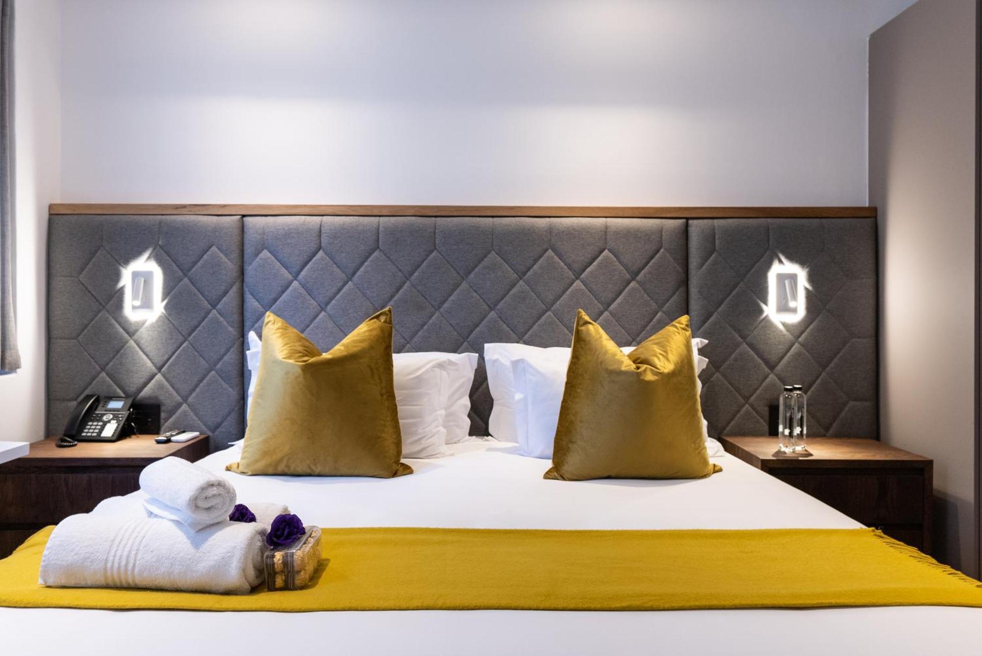 Cape Diamond Boutique Hotel 3*