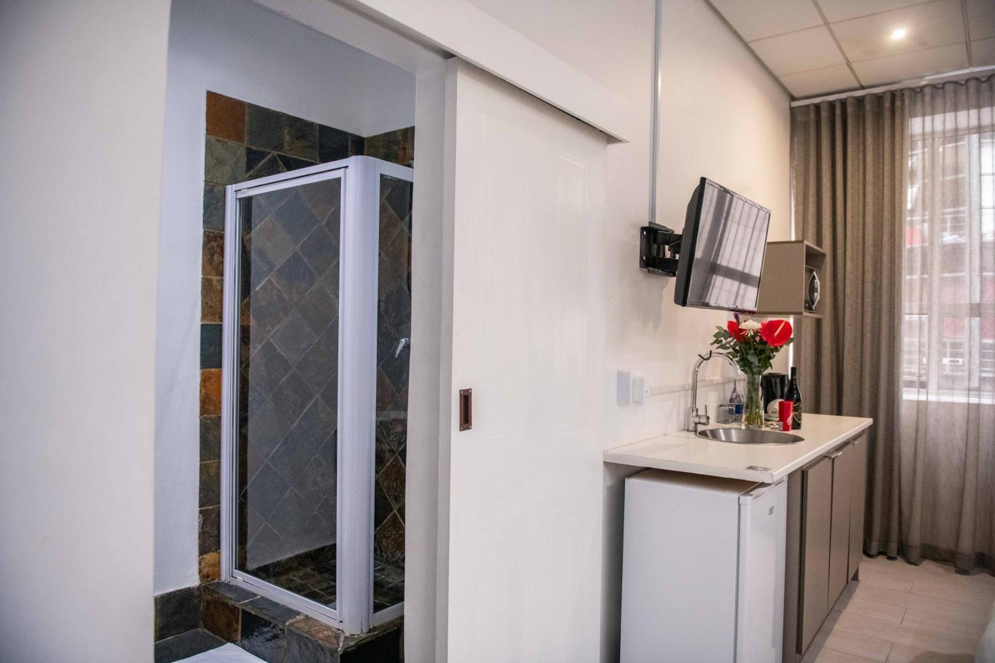 Cape Diamond Boutique Hotel